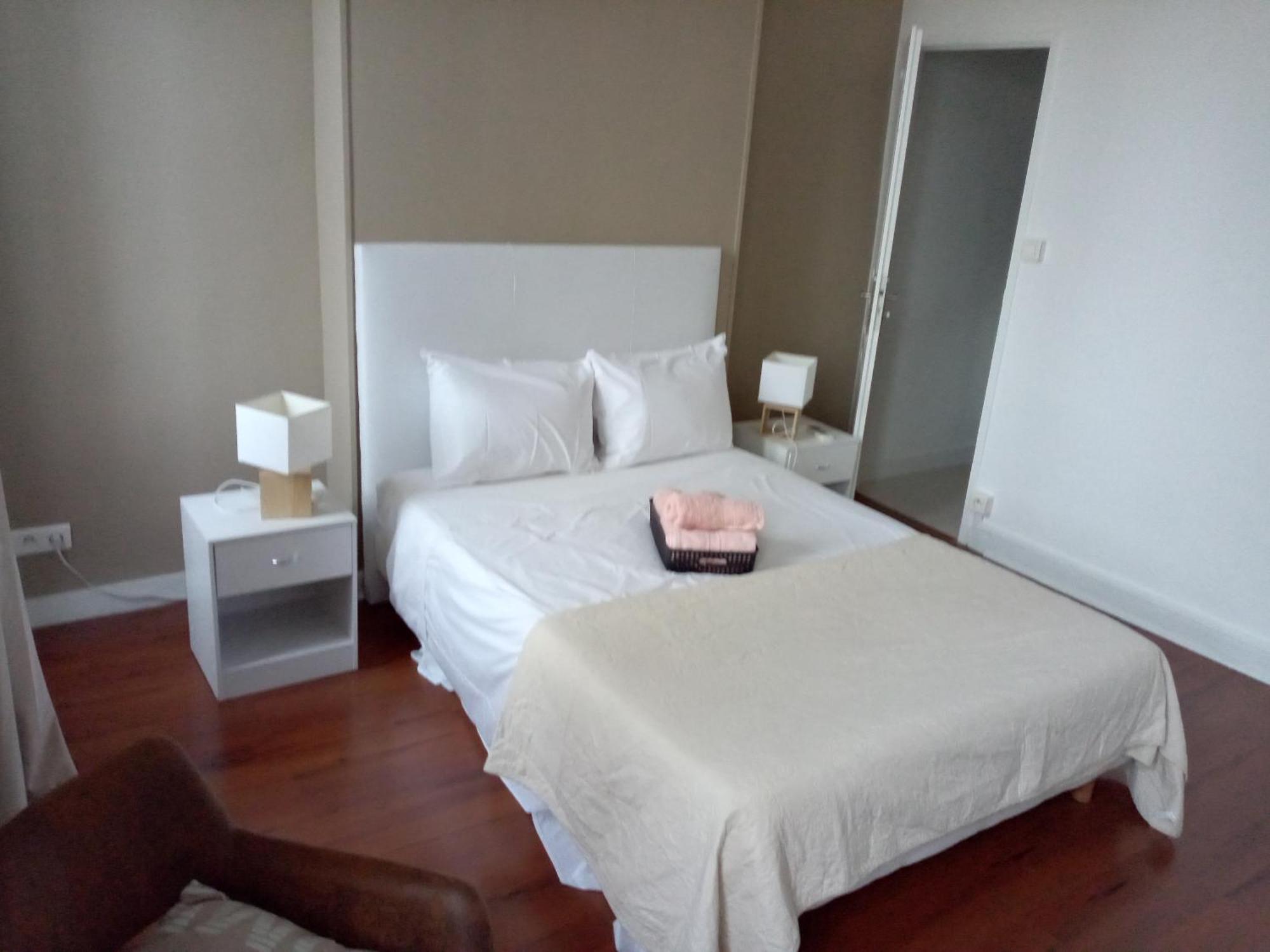 Quartier Le Plus Anime De Marseille "La Plaine Cours Julien "Chambre Avec Salle De Bain Wc Privee Integrees "Dans Appartement Exteriér fotografie